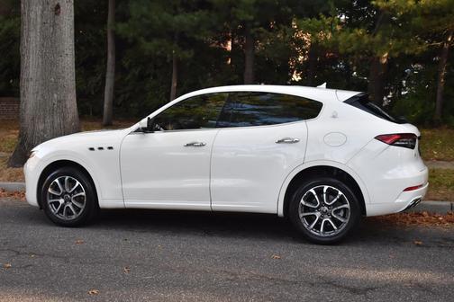 2021 Maserati Levante S GranSport