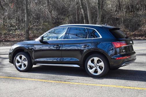 2021 Audi Q5 45 Premium Plus