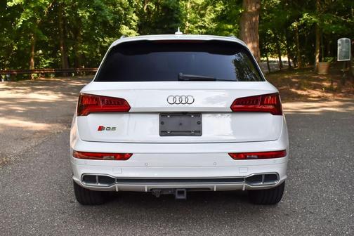 Glacier White Metallic 2020 Audi SQ5 3.0T Premium Plus