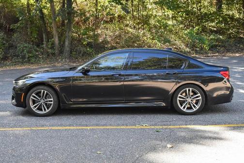 2019 BMW 740 xDrive