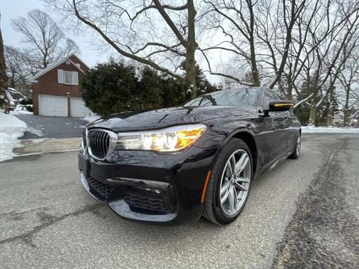 2019 BMW 740 xDrive