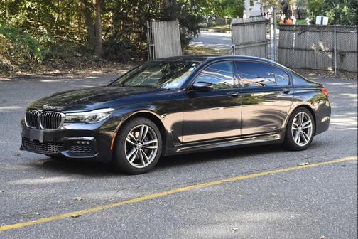 2019 BMW 740 xDrive