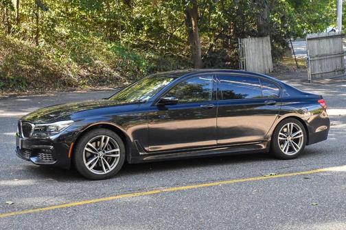 2019 BMW 740 xDrive