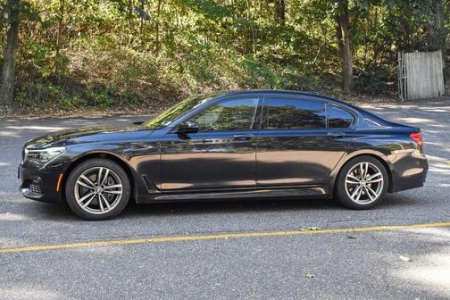 2019 BMW 740 xDrive
