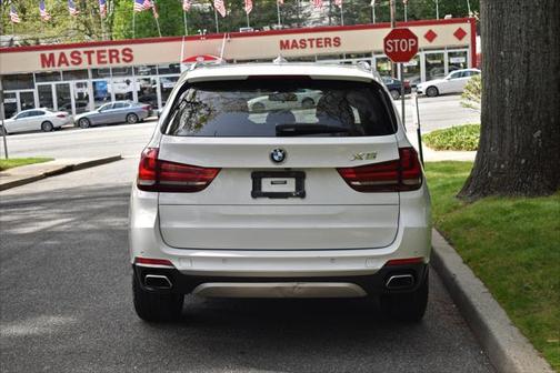 White 2018 BMW X5 xDrive35i