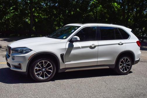 White 2018 BMW X5 xDrive35i