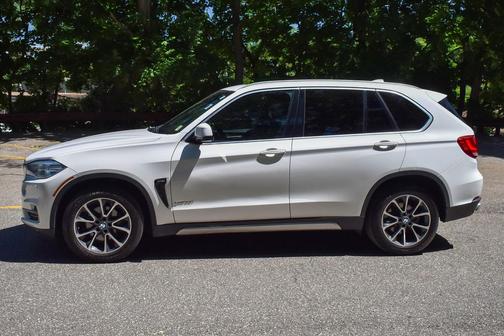 White 2018 BMW X5 xDrive35i