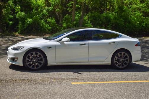 2021 Tesla Model S Long Range