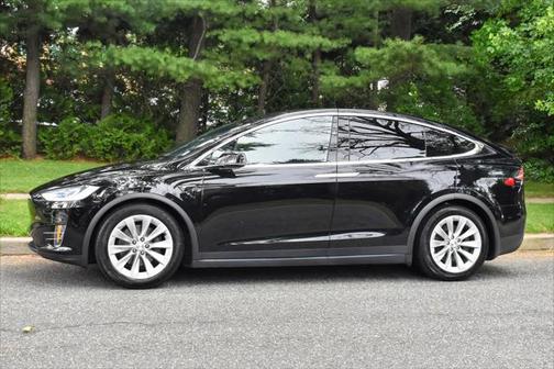 2017 Tesla Model X 75D