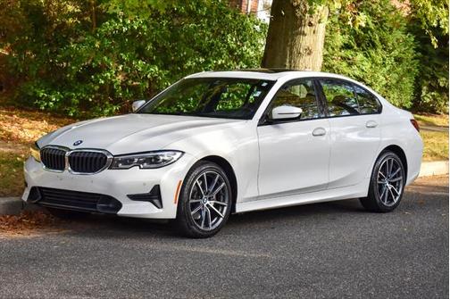 2022 BMW 330 xDrive