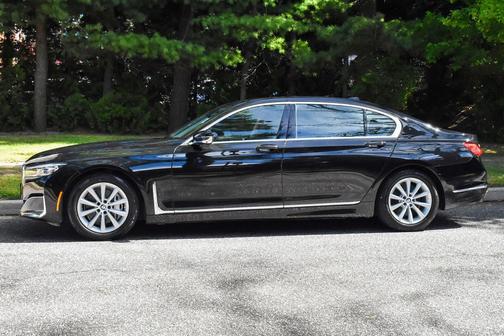 2020 BMW 740 xDrive