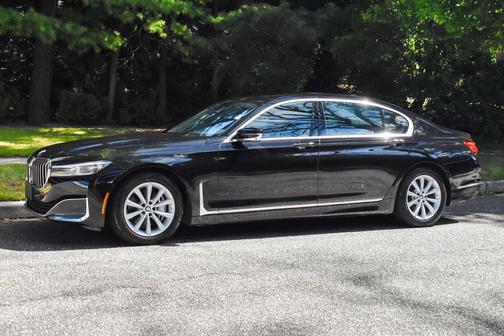 2020 BMW 740 xDrive