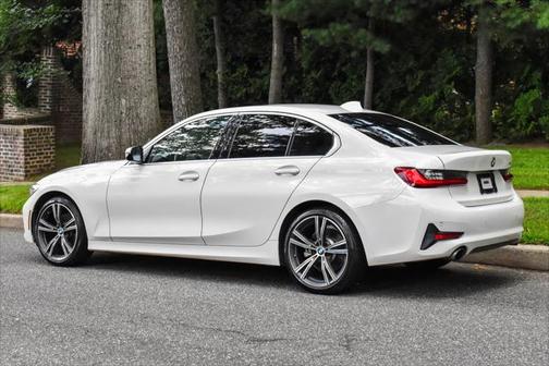 2019 BMW 330