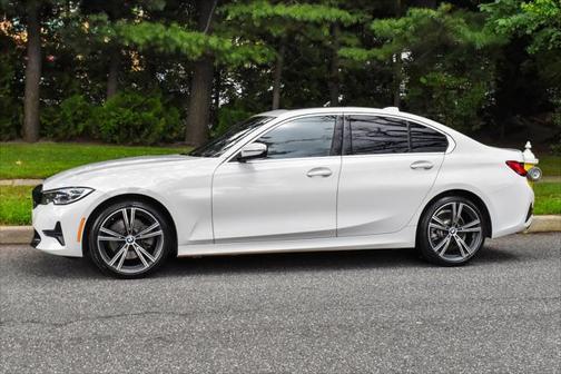 2019 BMW 330