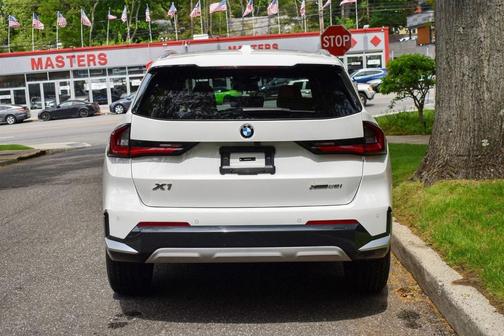 White 2025 BMW X1 xDrive28i