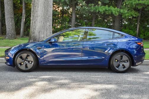 2023 Tesla Model 3 Standard Range