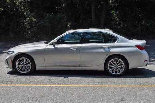 2024 BMW 330 i xDrive