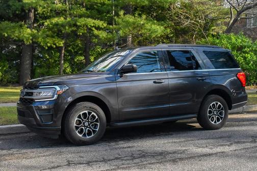 2024 Ford Expedition XLT