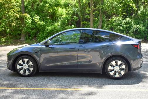 2021 Tesla Model Y Long Range Dual Motor All-Wheel Drive