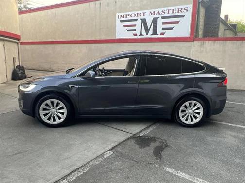 2017 Tesla Model X 90D