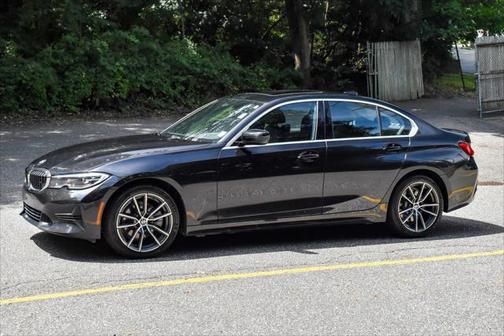 2019 BMW 330 xDrive