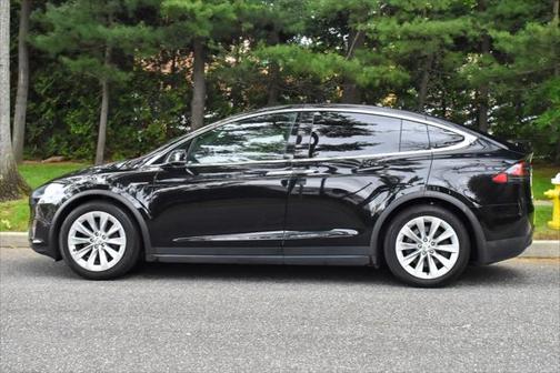 2018 Tesla Model X 75D