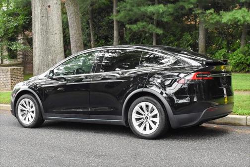 2020 Tesla Model X Long Range Dual Motor All-Wheel Drive