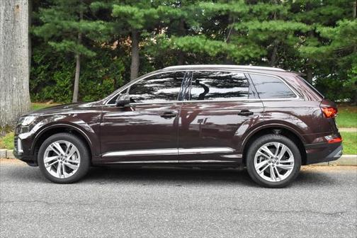 2020 Audi Q7 45 Premium Plus