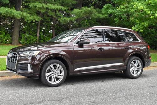 2020 Audi Q7 45 Premium Plus
