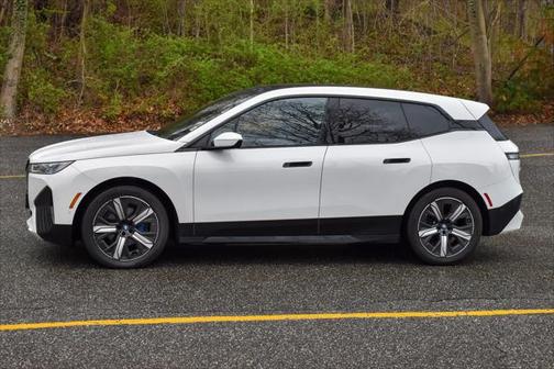 2022 BMW iX xDrive50