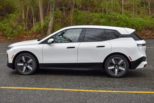 2022 BMW iX xDrive50