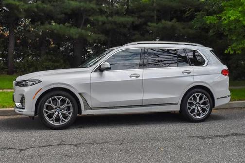 2019 BMW X7 xDrive40i