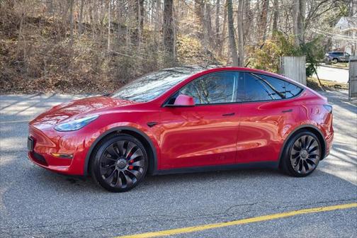 2022 Tesla Model Y Performance Dual Motor All-Wheel Drive