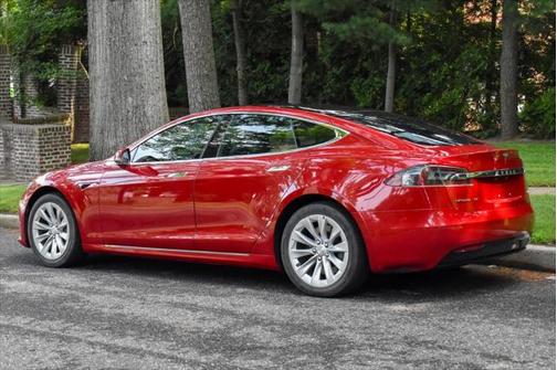 2018 Tesla Model S 75D