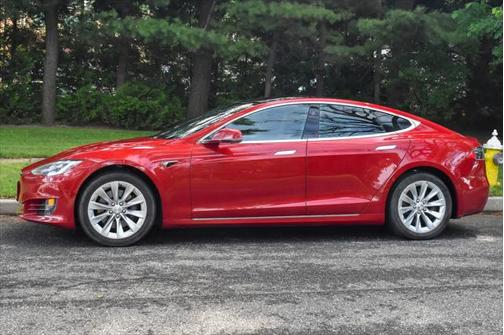2018 Tesla Model S 75D