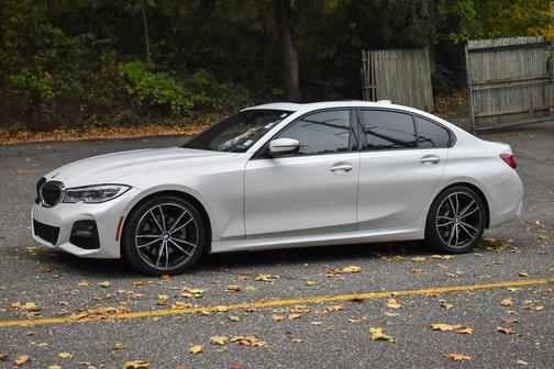 2021 BMW 330