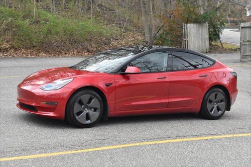 2022 Tesla Model 3 Long Range