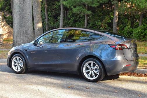 2021 Tesla Model Y Long Range Dual Motor All-Wheel Drive
