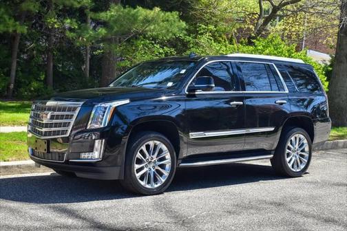 2019 Cadillac Escalade Luxury