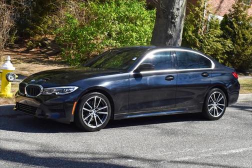 2022 BMW 330 330i