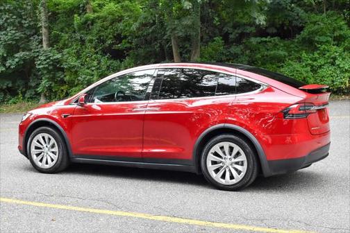 2017 Tesla Model X 75D