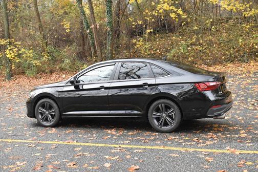 2022 Volkswagen Jetta 1.5T SE