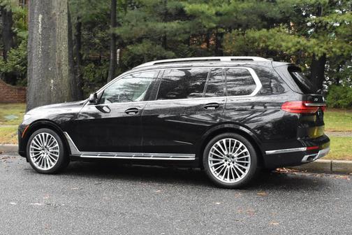 2020 BMW X7 xDrive40i