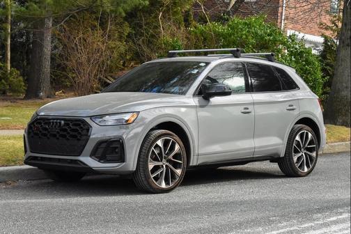 2022 Audi SQ5 3.0T Premium Plus