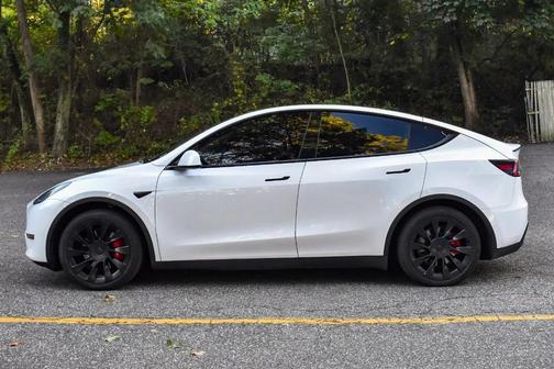 2021 Tesla Model Y Long Range Dual Motor All-Wheel Drive