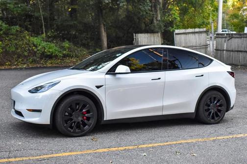 2021 Tesla Model Y Long Range Dual Motor All-Wheel Drive