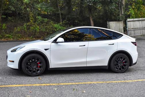 2021 Tesla Model Y Long Range Dual Motor All-Wheel Drive