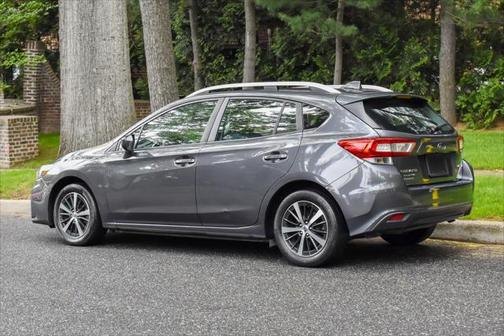 2019 Subaru Impreza 2.0i Premium