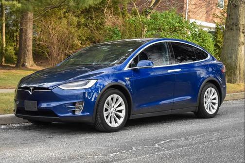 2018 Tesla Model X 75D