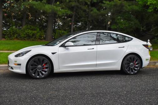 2022 Tesla Model 3 Performance